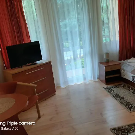 Dom Wczasowy Brido Hotel *