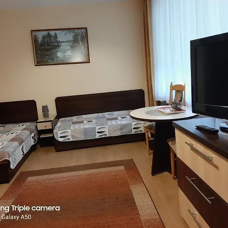 Dom Wczasowy Brido Hotel *