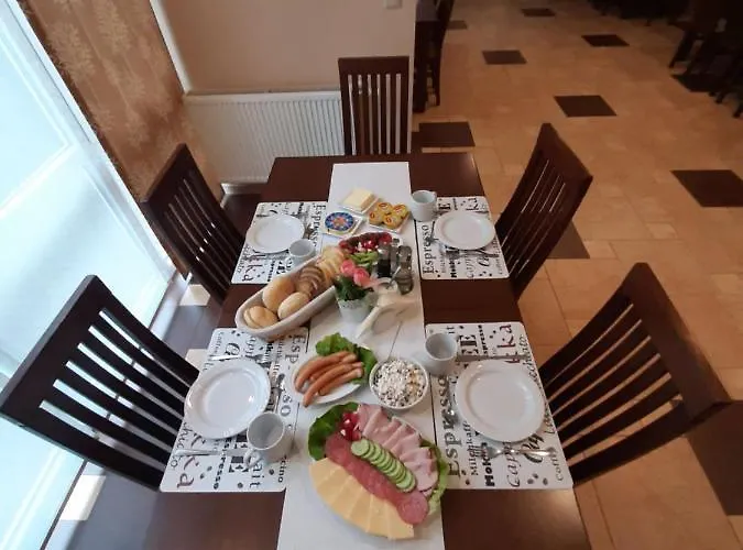 Dom Wczasowy Brido Hotel *