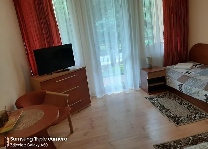 Dom Wczasowy Brido Hotel *